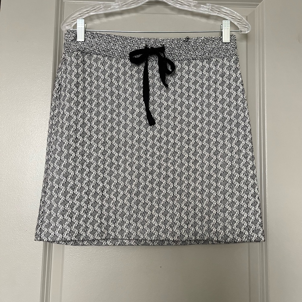 Knit skirt
